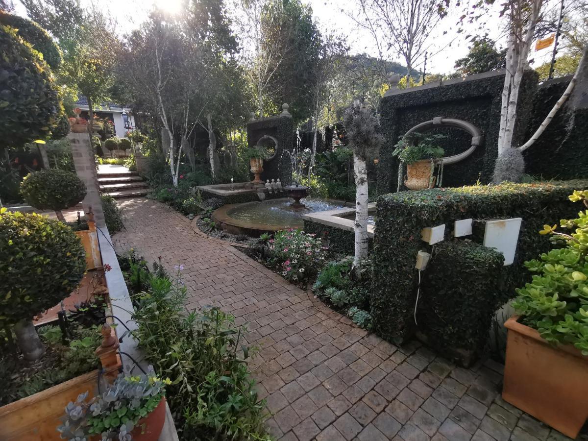 At 98 On Lynburn Guest House Pretoria Exterior photo
