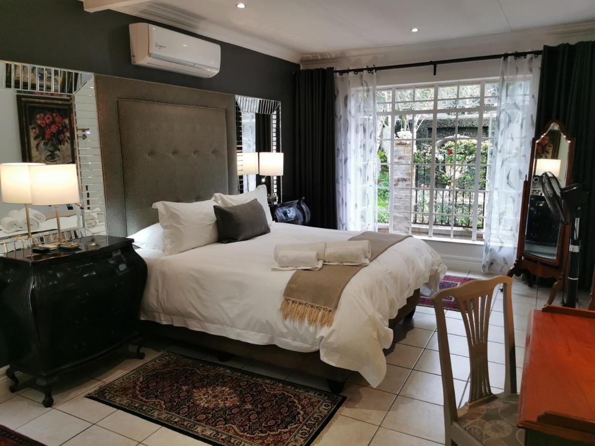 At 98 On Lynburn Guest House Pretoria Exterior photo