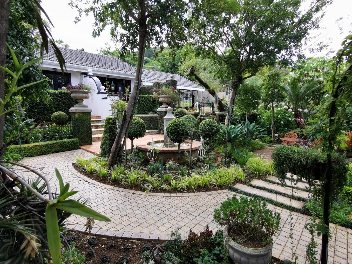At 98 On Lynburn Guest House Pretoria Exterior photo