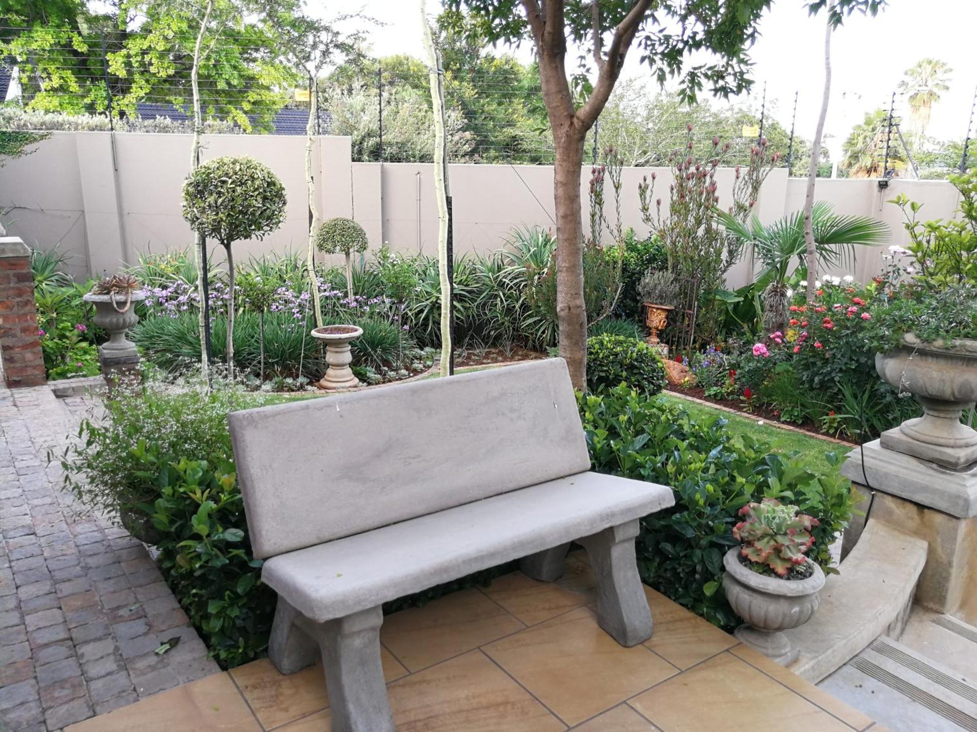At 98 On Lynburn Guest House Pretoria Room photo
